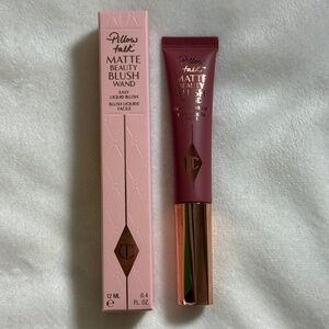 Charlotte Tilbury Matte Beauty Blush Wand in Pillow Talk